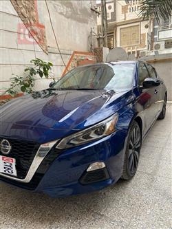 نيسان ألتيما